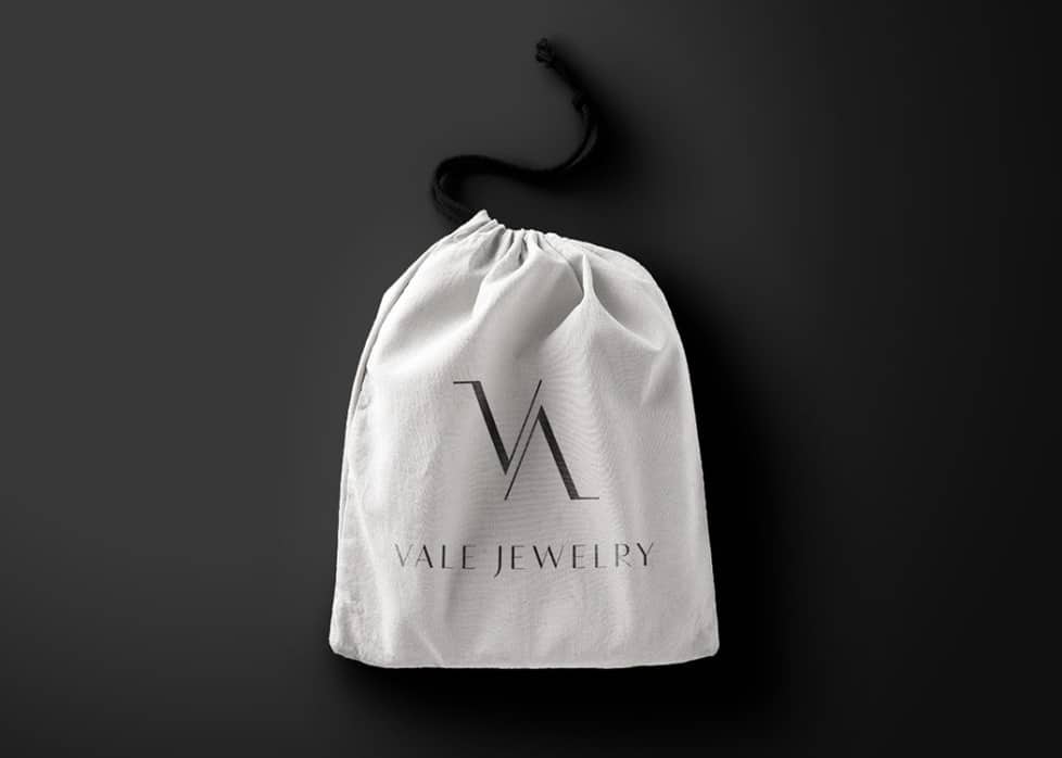 Vale Jewelry Bag